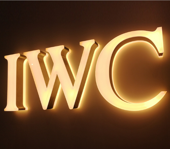 Acrylic signs 572X504